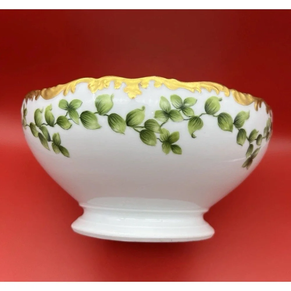 Antique T&V Limoges France Depose Green Vine w Rich Gold Rim Serving Bowl